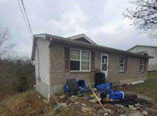 418 N Rhonda Dr, Falmouth, KY 41040