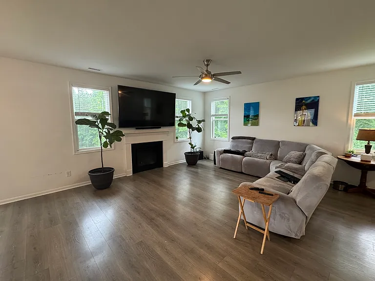 131 Alta Crest Ln — Photo 7