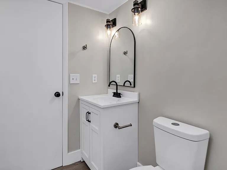 6905 Cleaton Rd #2 — Photo 57
