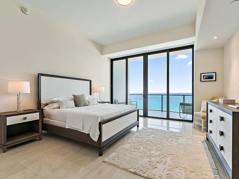 3100 N Ocean Dr #H-1804 — Photo 16