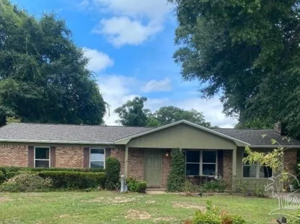 4681 Pine Ln, Pace, FL 32571