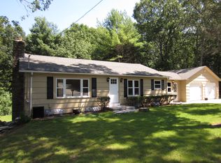 3147 Flat River Rd, Coventry, RI 02816