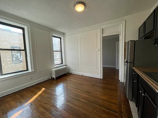 Rented by Hillel Realty Group | media 9