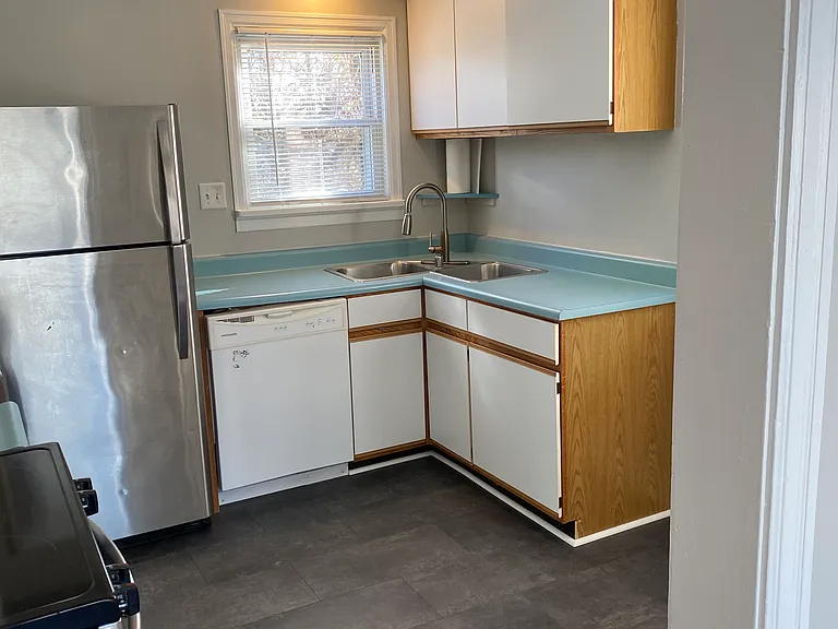 5626 Leumas Rd — Photo 2