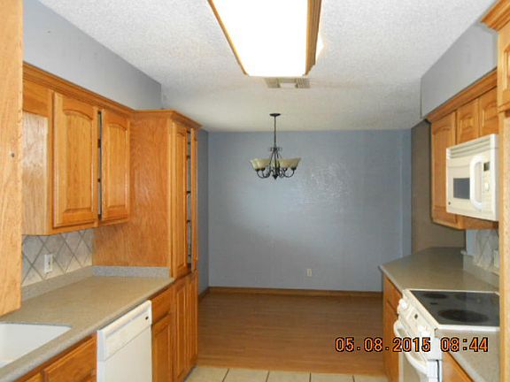 5th image of 1811 Atascosa Dr