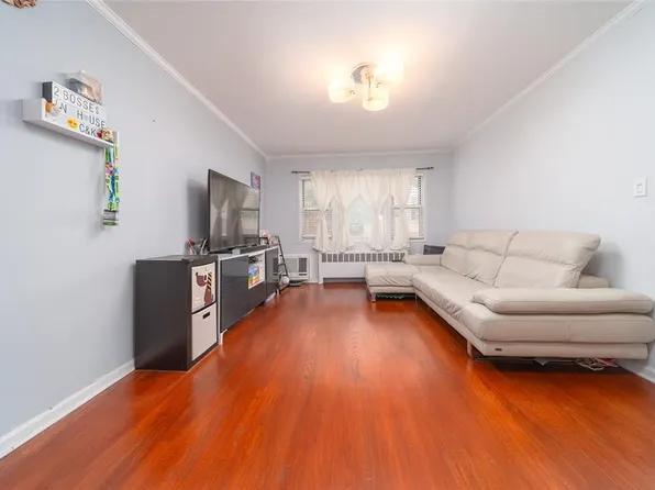 68-18 140th Street A image 2 of 10