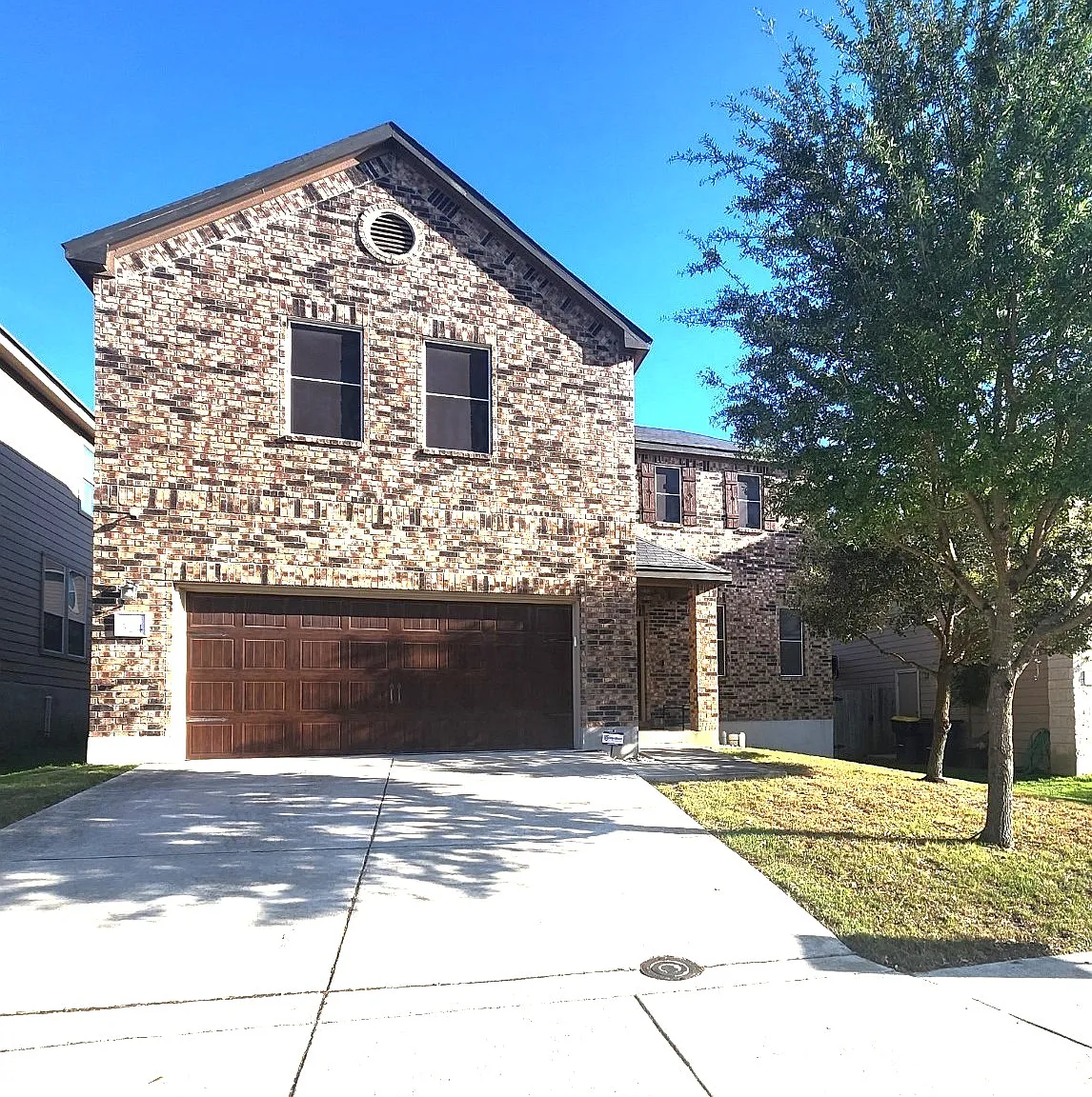 4 bed, 2.5 bath, 2496 sqft, $2,230 — Photo 1