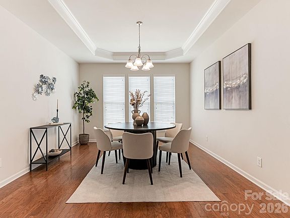 5th image of 7057 Shenandoah Dr