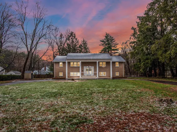 18 Orchard Road, Windsor, CT 06095