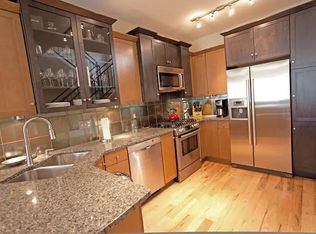 942 S Pearl St #104, Denver, CO 80209