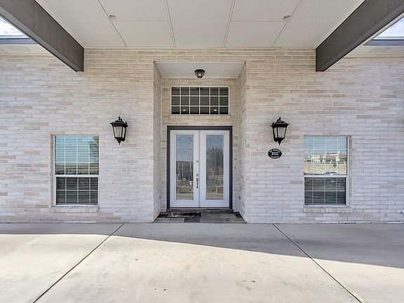 3rd image of 10521 Elmridge Ct