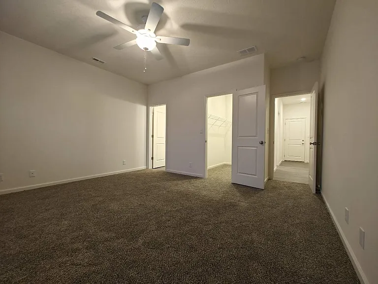 1182 Thorny Ln — Photo 9
