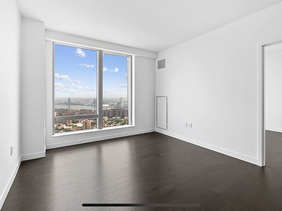 1st image of 252 South St #76G