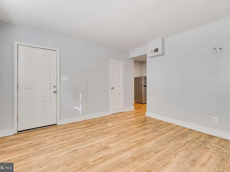 508 Brandywine St SE #1 — Photo 6