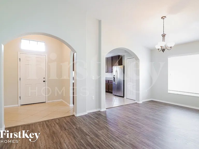 850 Terranova Rd — Photo 4