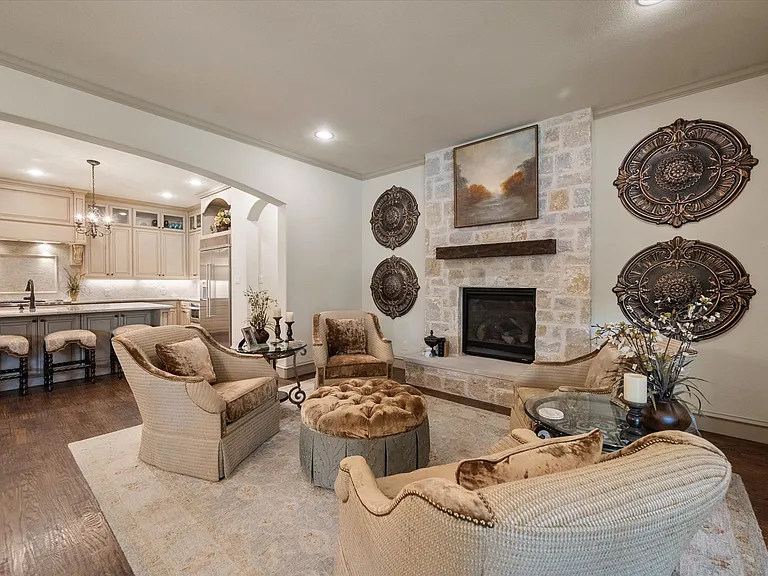 7947 Chartwell Ln — Photo 13