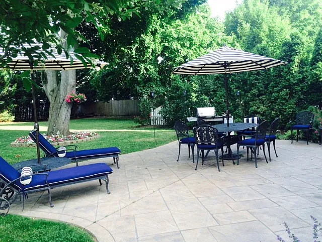 4 bed, 3.5 bath, 2200 sqft, $3,700 — Photo 3