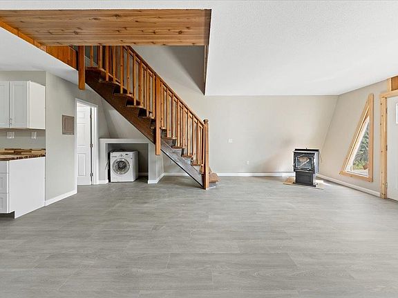 5th image of 470 Auburn Dr