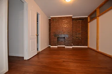 Rented by Manhattan Realty Group