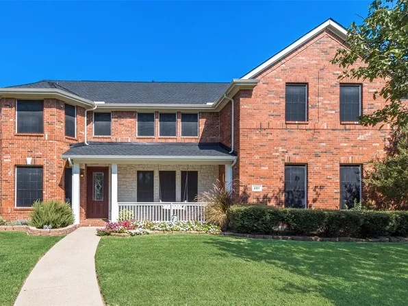 207 Foxdale Ln, Sunnyvale, TX 75182