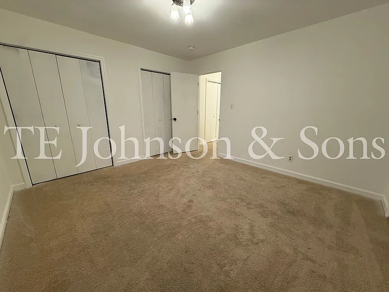 4309 Walnut Hollow Dr — Photo 37