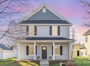 8108 Bud Henderson Rd, Huntersville, NC 28078