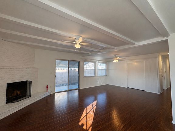 3rd image of 6846 Farralone Ave