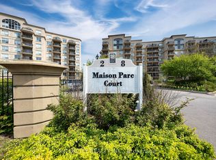 8 Maison Parc Ct #520, Vaughan, ON L4J 9K5