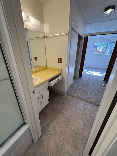 1168 Arthur St #B — Photo 8