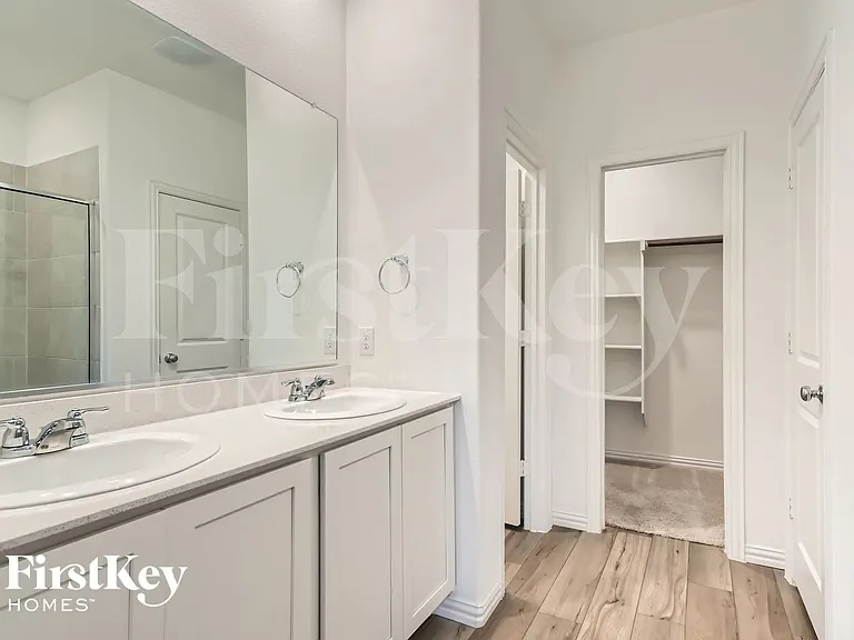 2324 Okeefe Dr — Photo 18