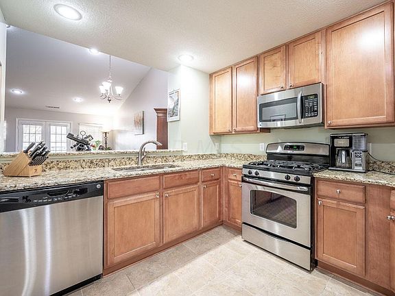 4th image of 6124 Kirklington Cir