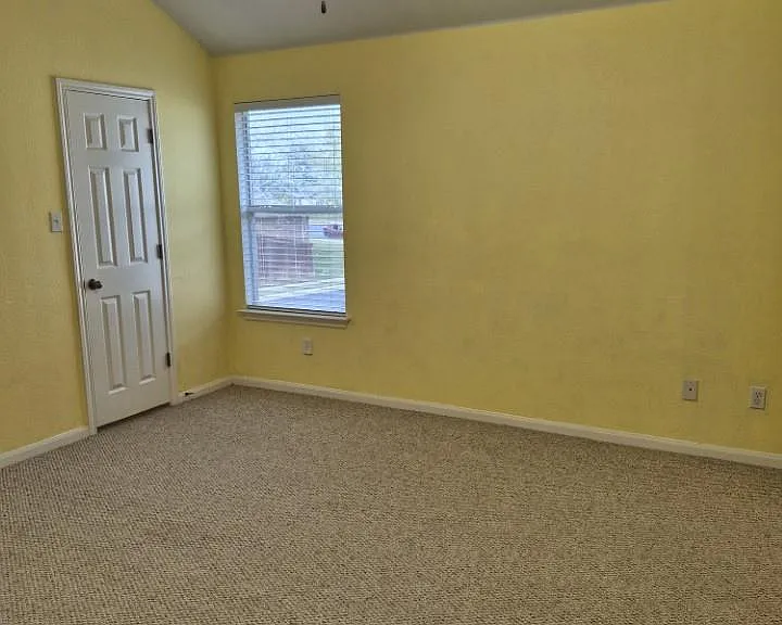 808 Busleigh Castle Way — Photo 25