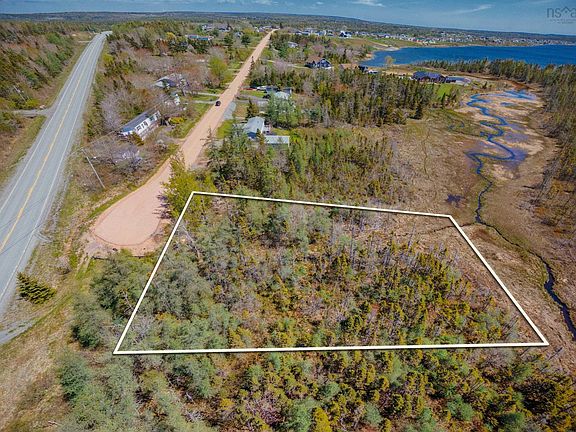 4th image of Harbourview Cres Lot 5