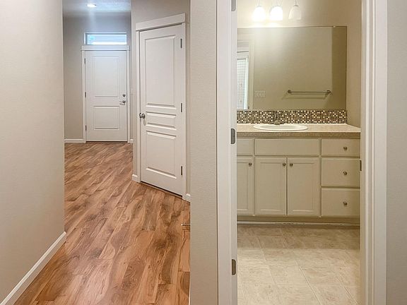4th image of 3215 NE 74th St