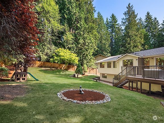 3rd image of 16216 197th Avenue NE