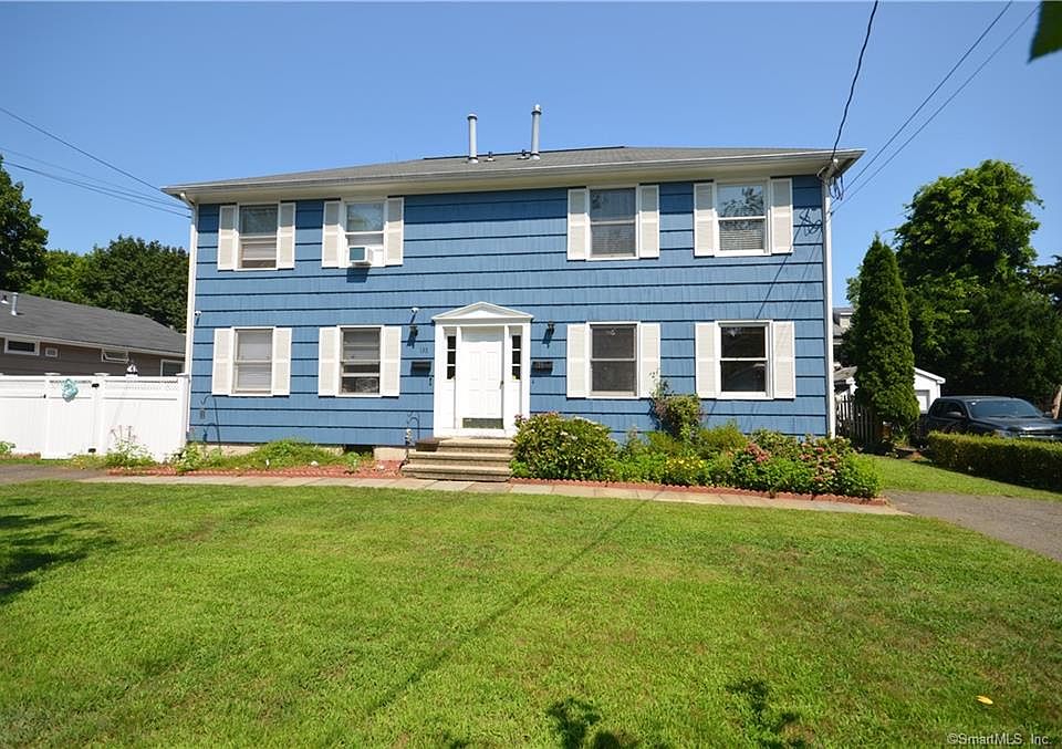 1st image of 135 Granville St