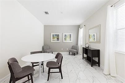 2nd image of 1668 Moon Valley Dr