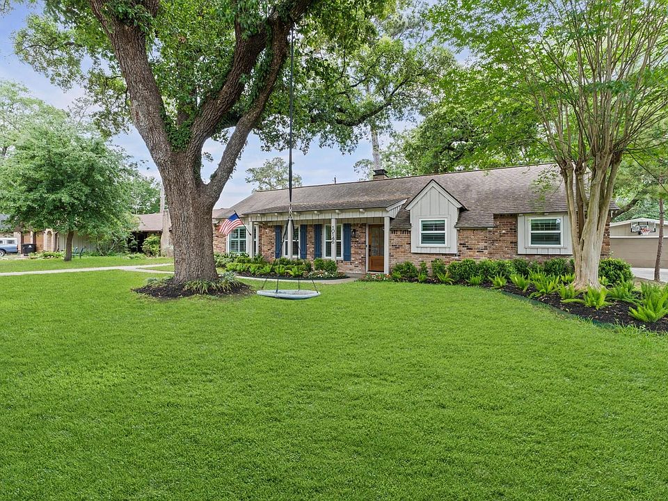 Arinco-houseです 10146 Hanka Dr, Houston, TX 77043 | Zillow