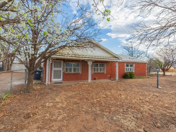 1221 E Studebaker Ave, Amarillo, TX 79108