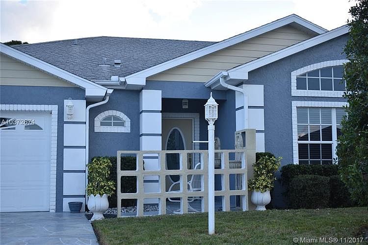 1st image of 6884 Bronte Cir
