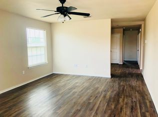 8916 Avenue T, Lubbock, TX 79423