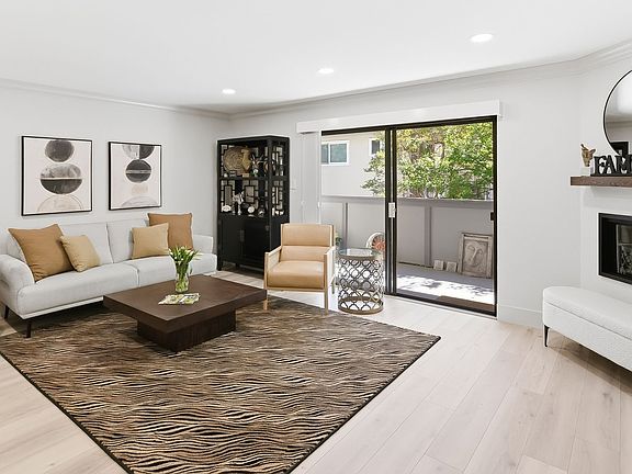 3rd image of 19 Claremont Ave APT 5