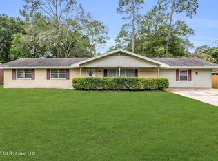 2505 Shady Ln, Biloxi, MS 39531