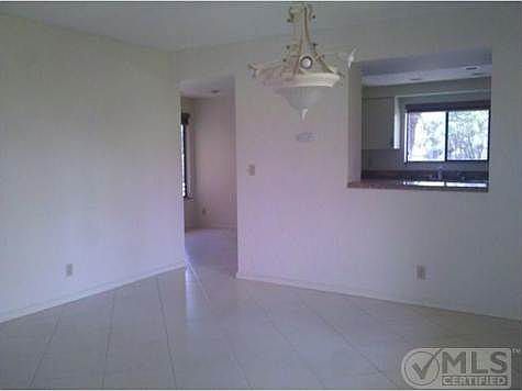 5th image of 15346 Strathearn Dr APT 12403