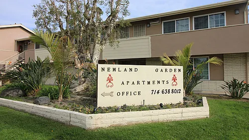 Newland Garden Photo 1