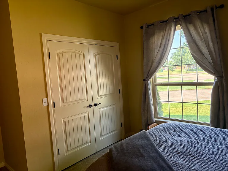 1103 Dalton Ct — Photo 6