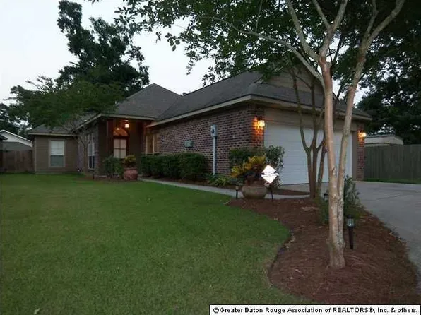 8094 Essen Cove Dr, Baton Rouge, LA 70809
