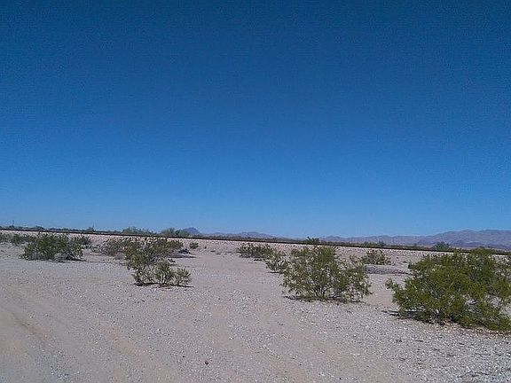 4th image of 11 Oasis Ave