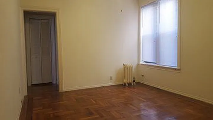 Rented by Virtual Real Estate | media 11