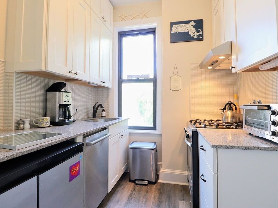 1st image of 55 Hicks St #47